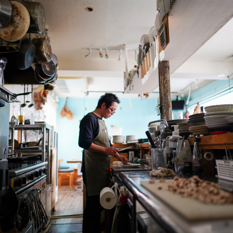 Before：自店での早朝仕込み作業